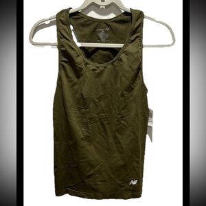 NWT New Balance Womens‎ Sleeveless Racerback Tank Olive Green Size Medium